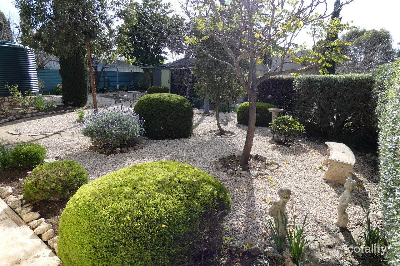 3 Michelmore St, Yorketown, SA 5576