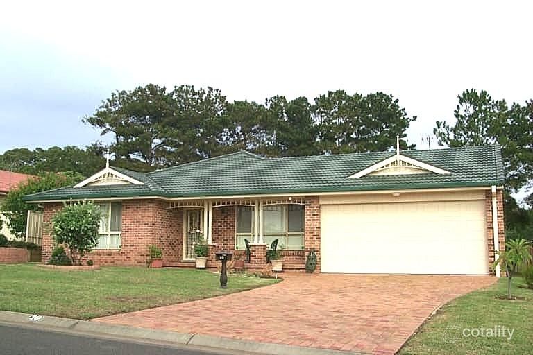 20 Kendall Cres, Bonny Hills, NSW 2445