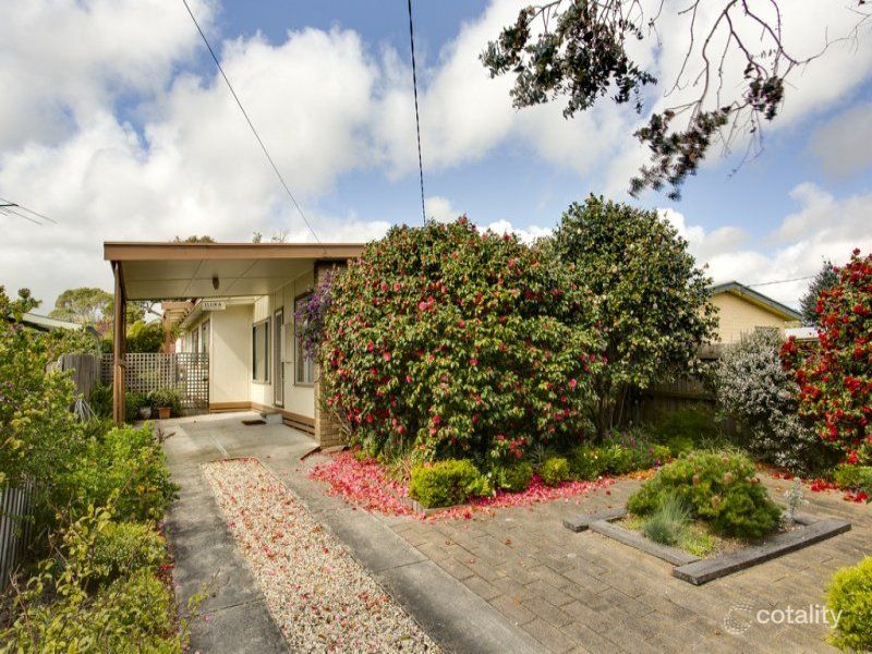 181 Eighth Ave, Rosebud, VIC 3939
