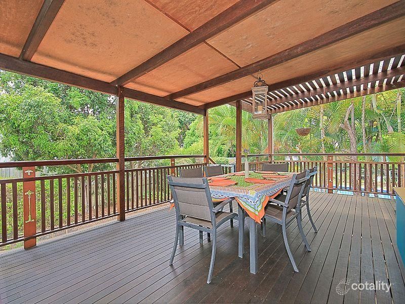 36 Kenneth St, Coorparoo, QLD 4151