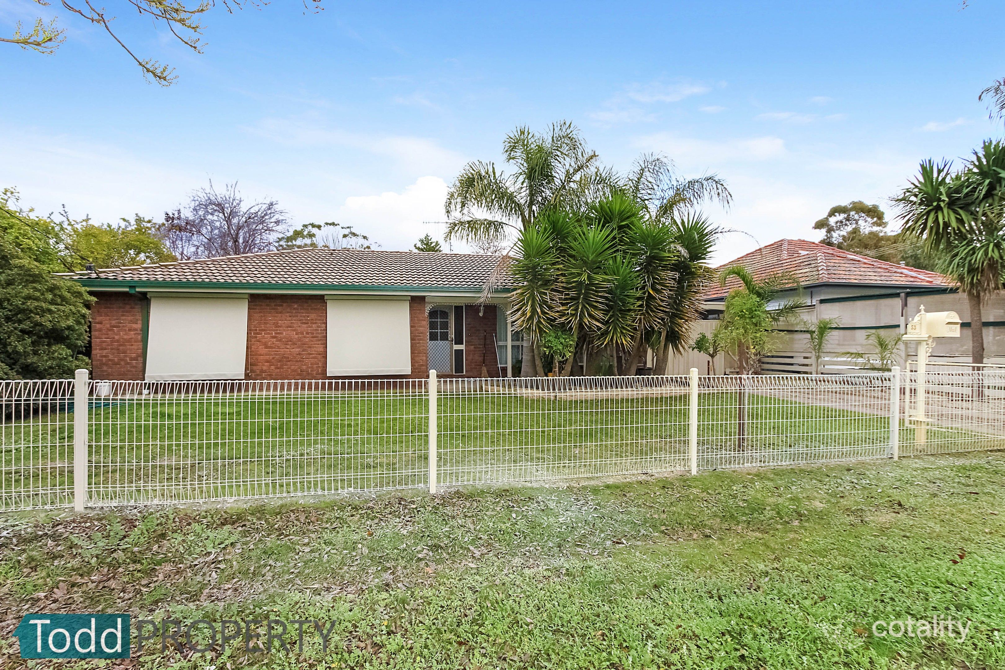 53 Beauchamp St, Heathcote, VIC 3523