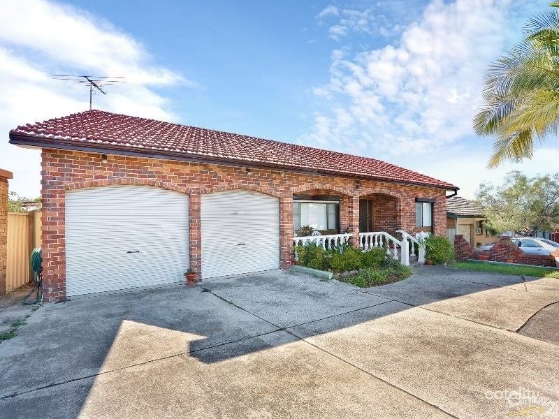262 Mimosa Rd, Greenfield Park, NSW 2176