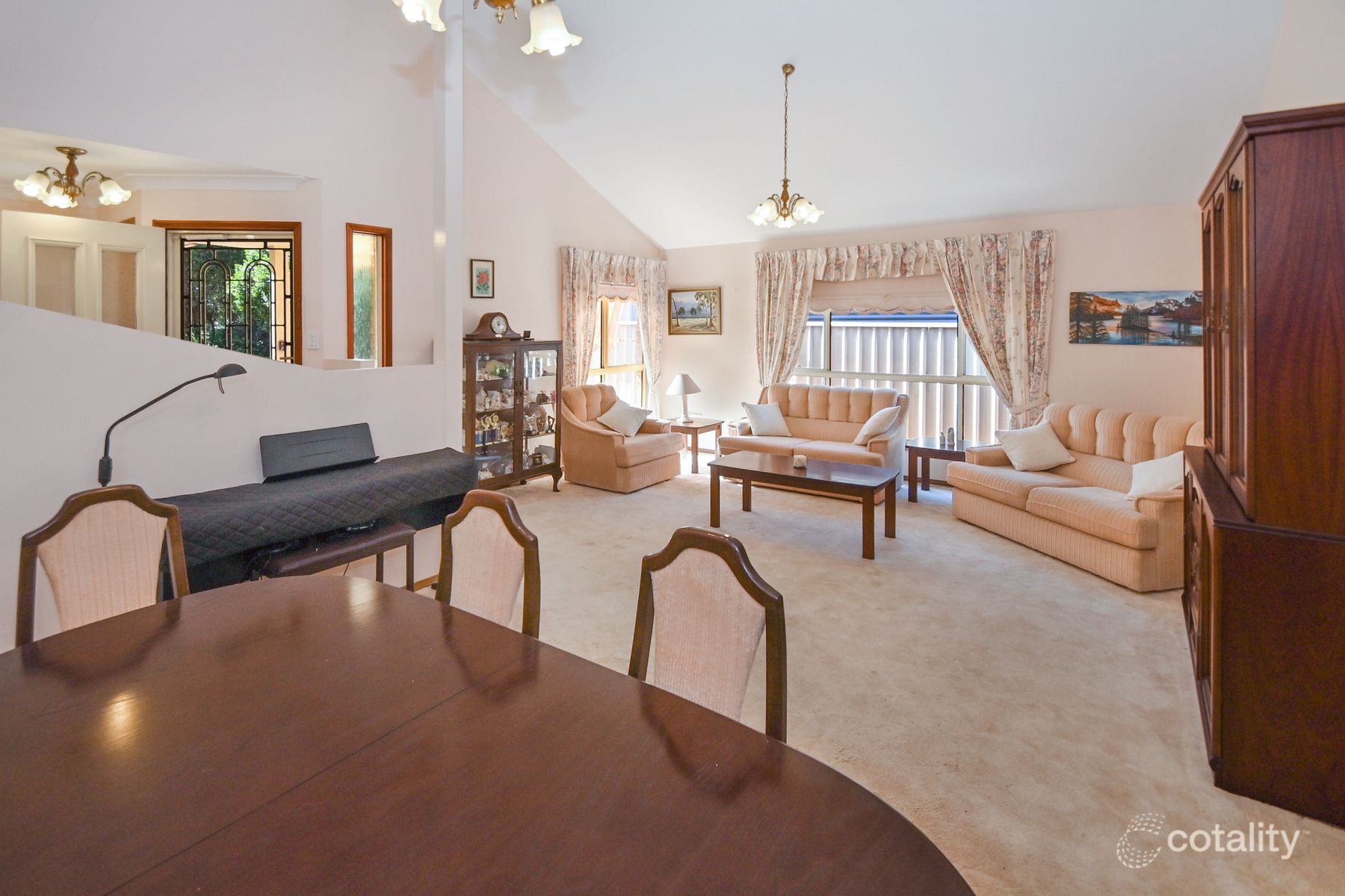 15 Queen Mary St, Callala Beach, NSW 2540