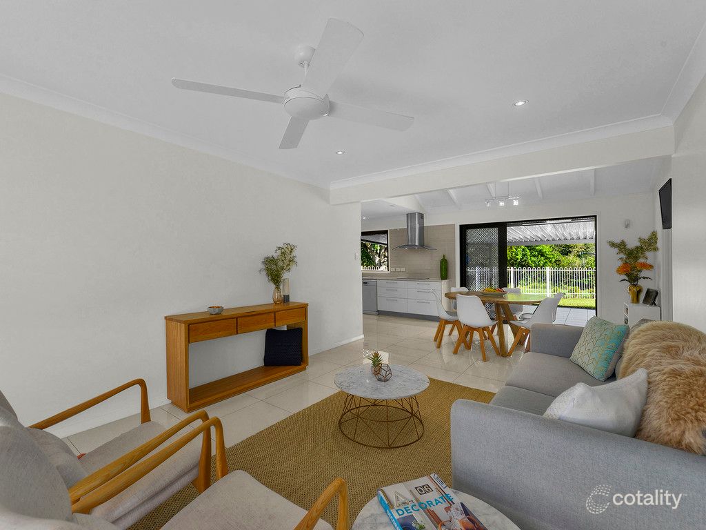 5 Carroo Ct, Albany Creek, QLD 4035