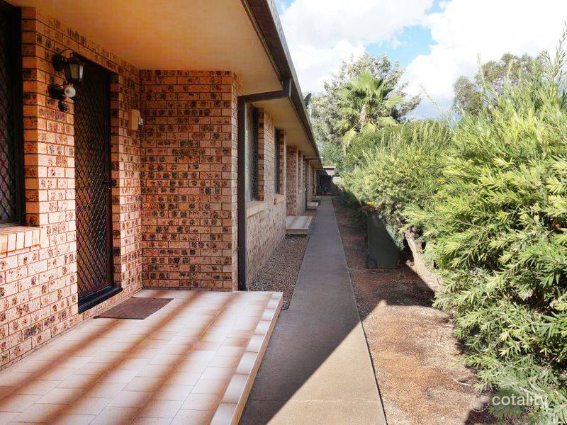 4/159 Algalah St, Narromine, NSW 2821