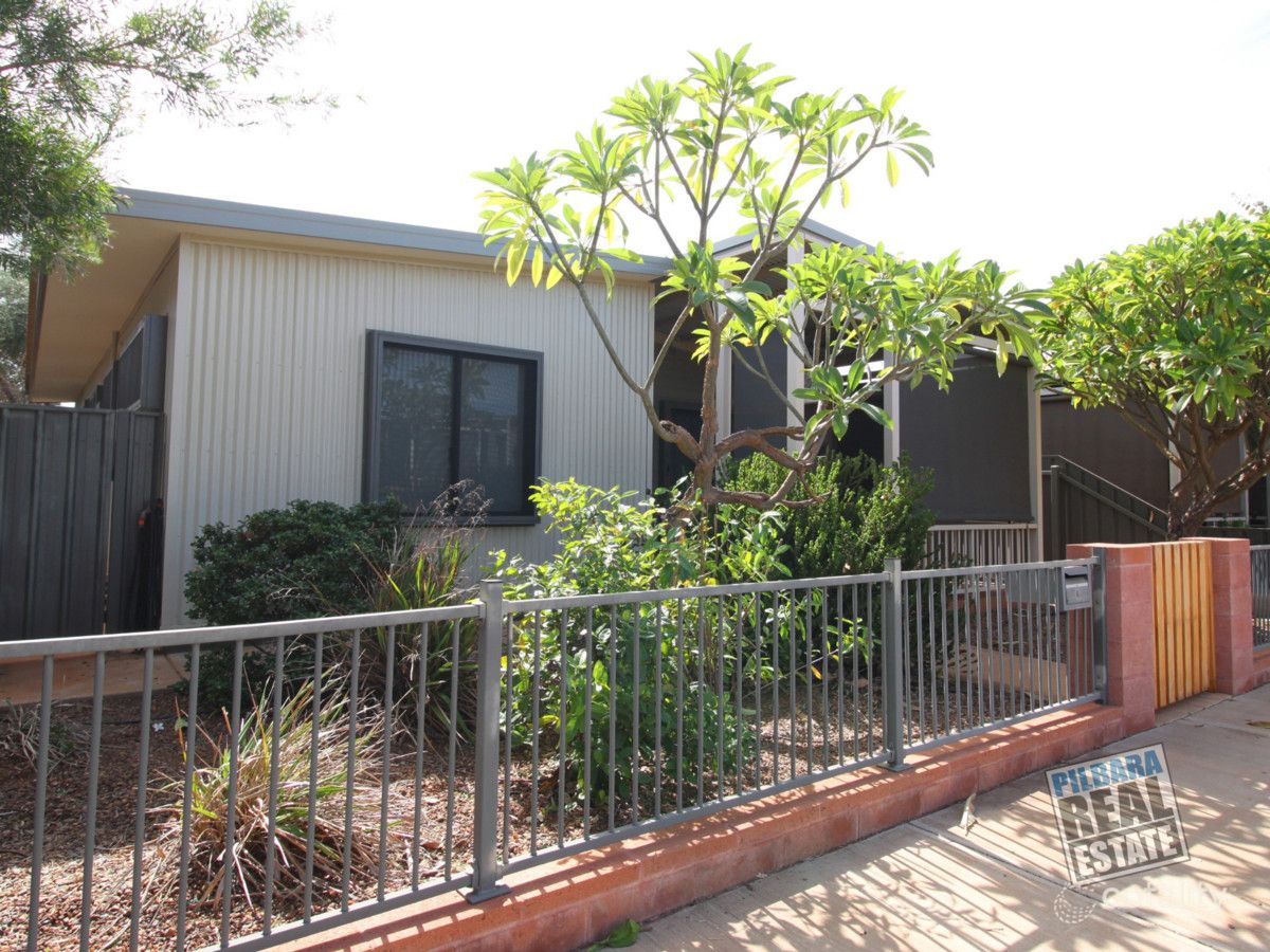64 Mantaray Loop, Nickol, WA 6714