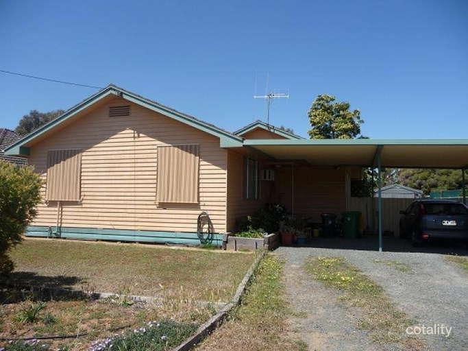 49 Victoria St, Rochester, VIC 3561