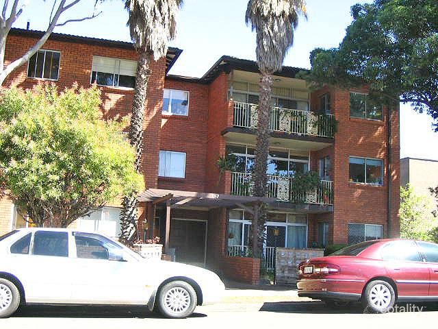 4/1 Buchanan St, Carlton, NSW 2218