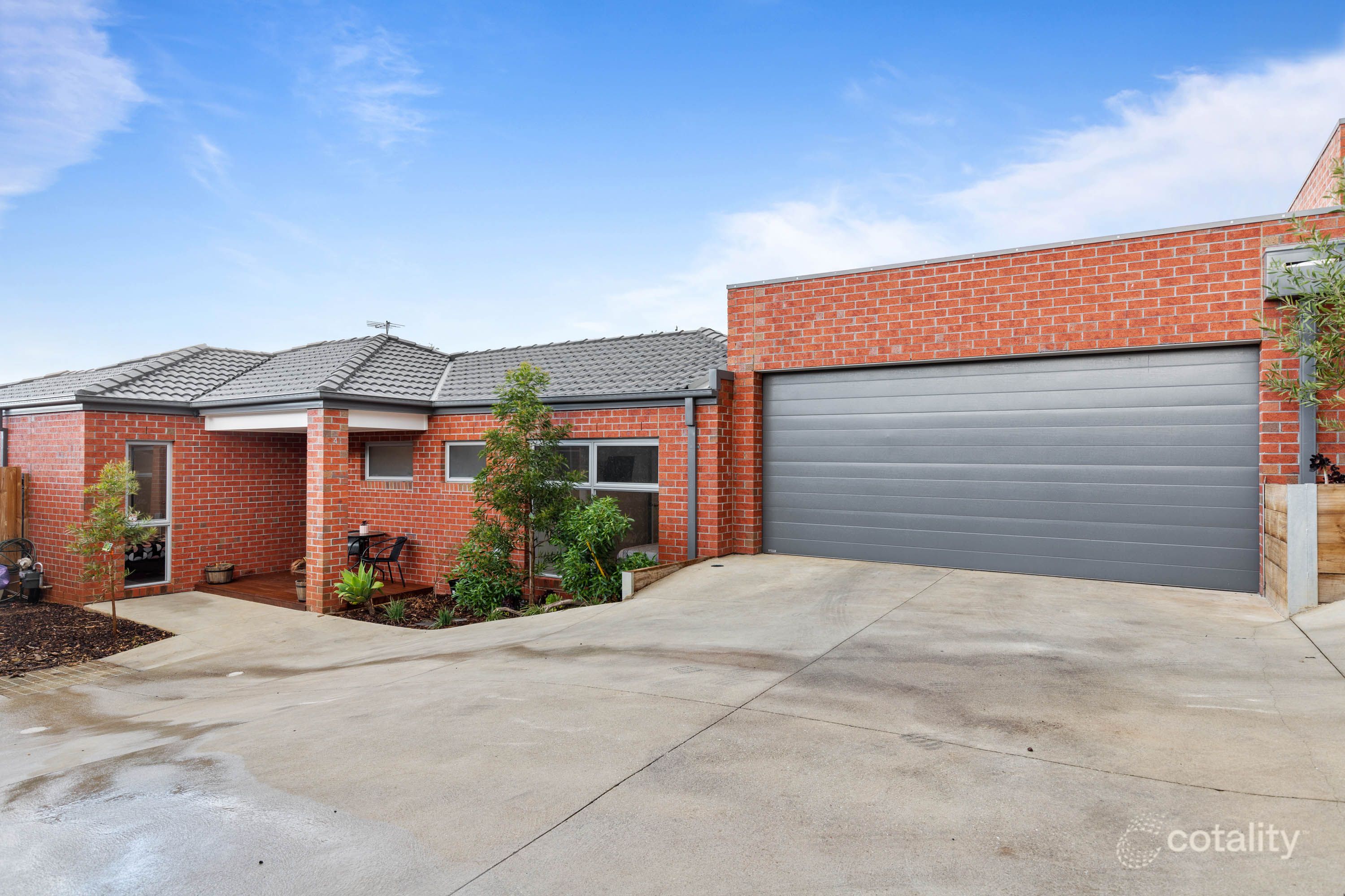 4/16 Moore St, Maddingley, VIC 3340