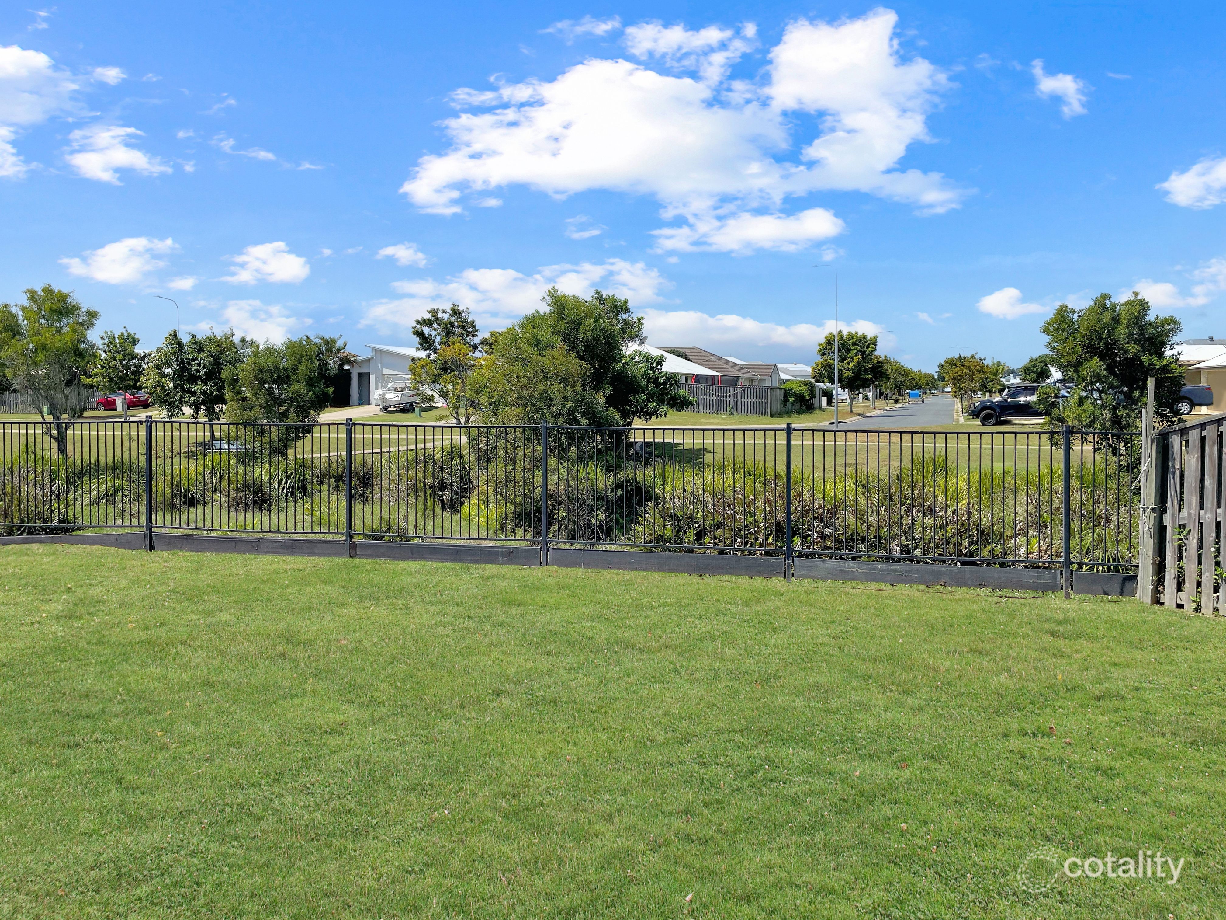 70 Stone Dr, Bucasia, QLD 4750