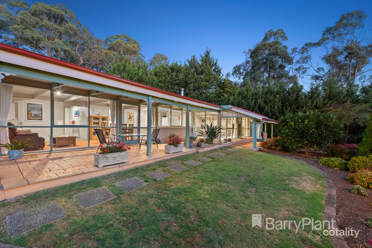 324-326 Swansea Rd, Mount Evelyn, VIC 3796
