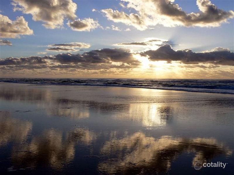 13 Spectrum St, Rainbow Beach, QLD 4581