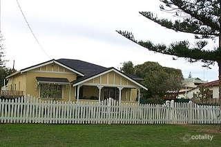 4 Jose St, Beachlands, WA 6530