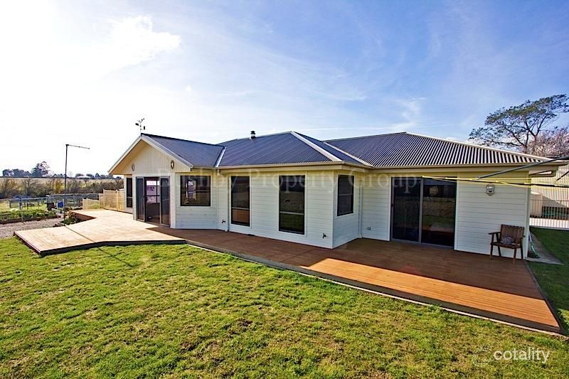 24 Allen St, Westbury, TAS 7303