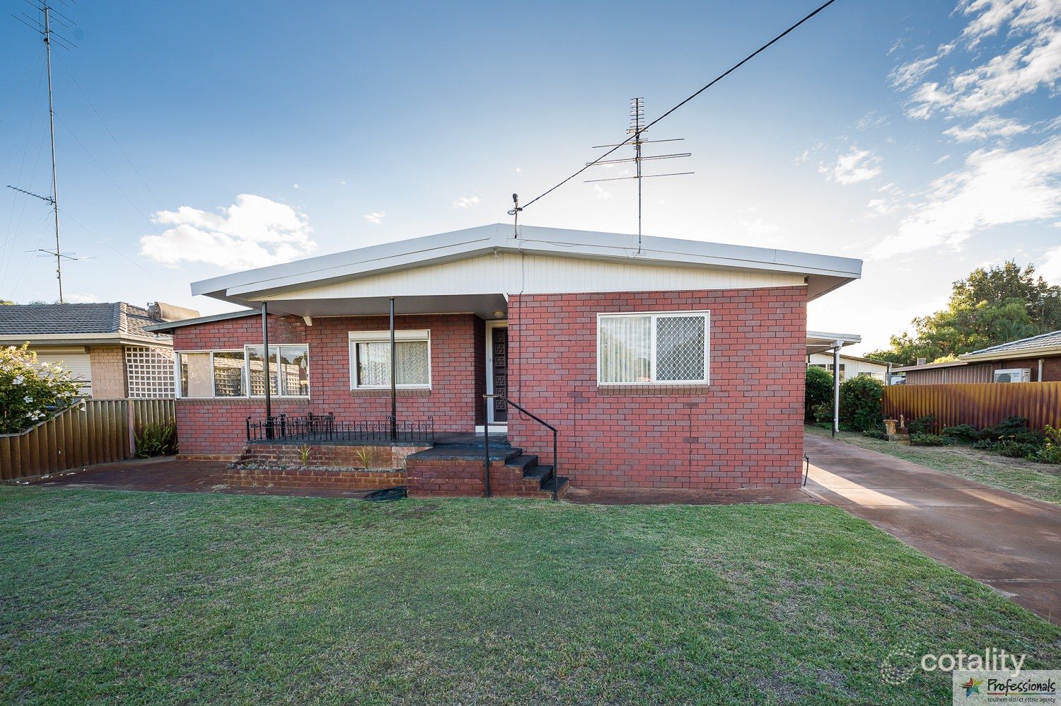 16 Hale St, Eaton, WA 6232