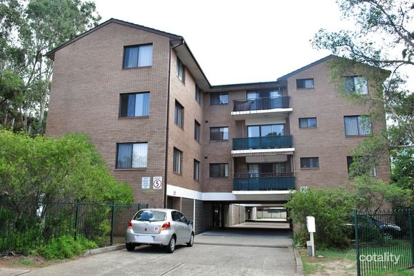 8/6 Beale St, Liverpool, NSW 2170