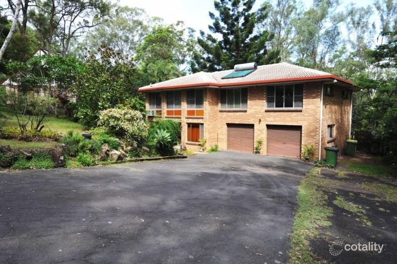 12 Hallett Ave, Camira, QLD 4300