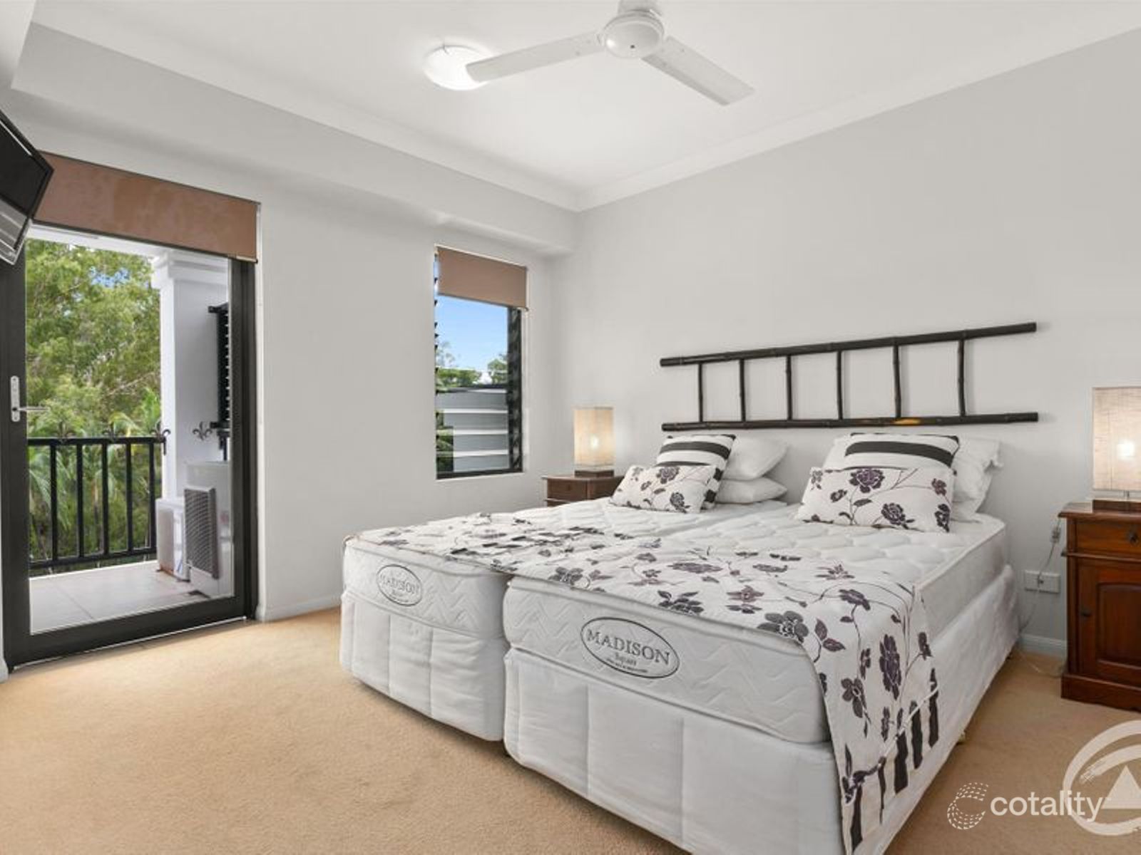 21/2 Oliva St, Palm Cove, QLD 4879