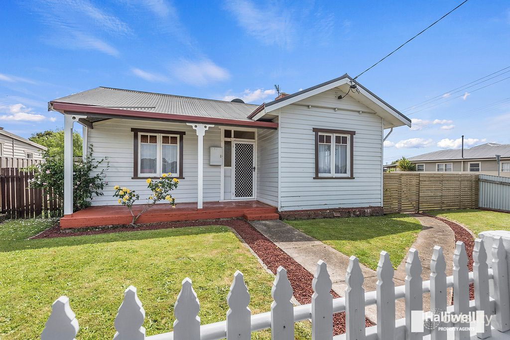 22 Elizabeth St, Devonport, TAS 7310