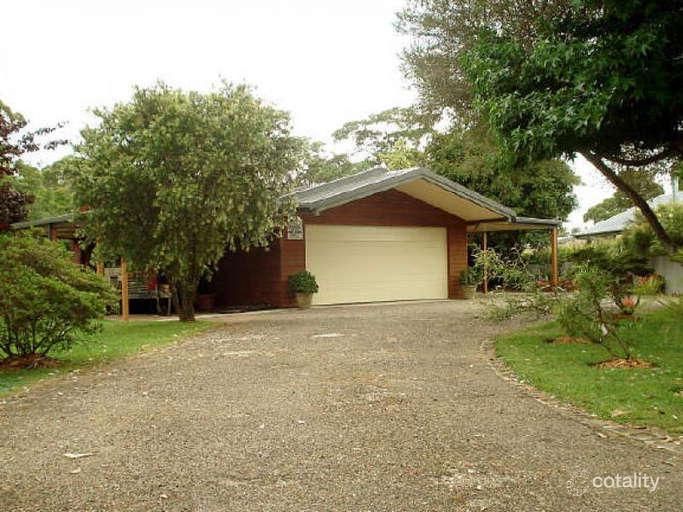 12 Imlay St, Broulee, NSW 2537