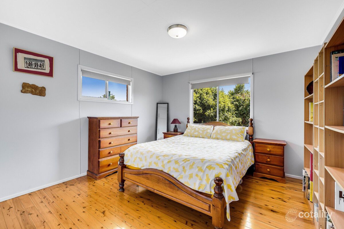 1 Evon St, Rockville, QLD 4350