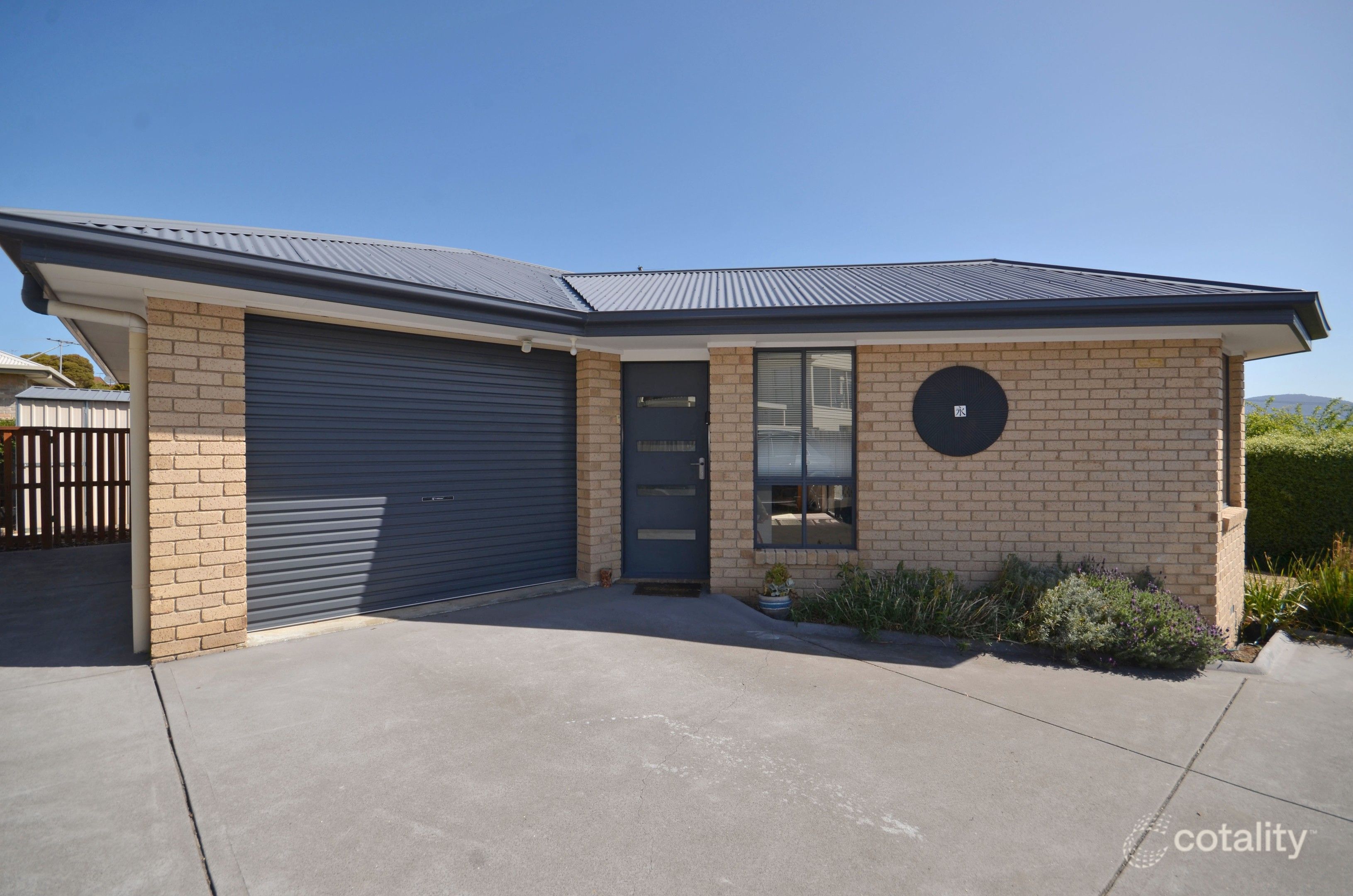 9a Yolla St, Rose Bay, TAS 7015