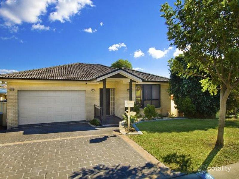 43 Eucumbene Ave, Flinders, NSW 2529