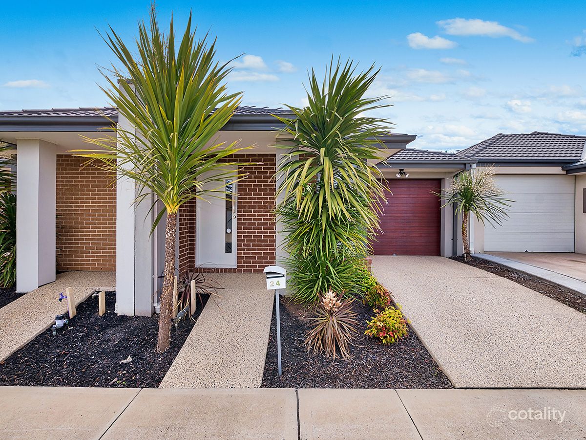 24 Kosciuszko Cct, Clyde, VIC 3978
