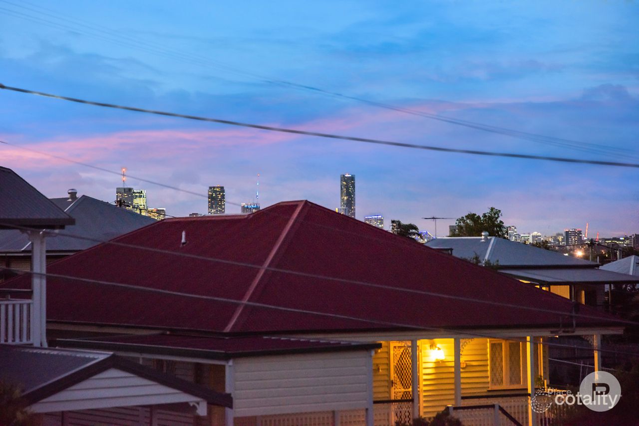 16 Grant St, Camp Hill, QLD 4152