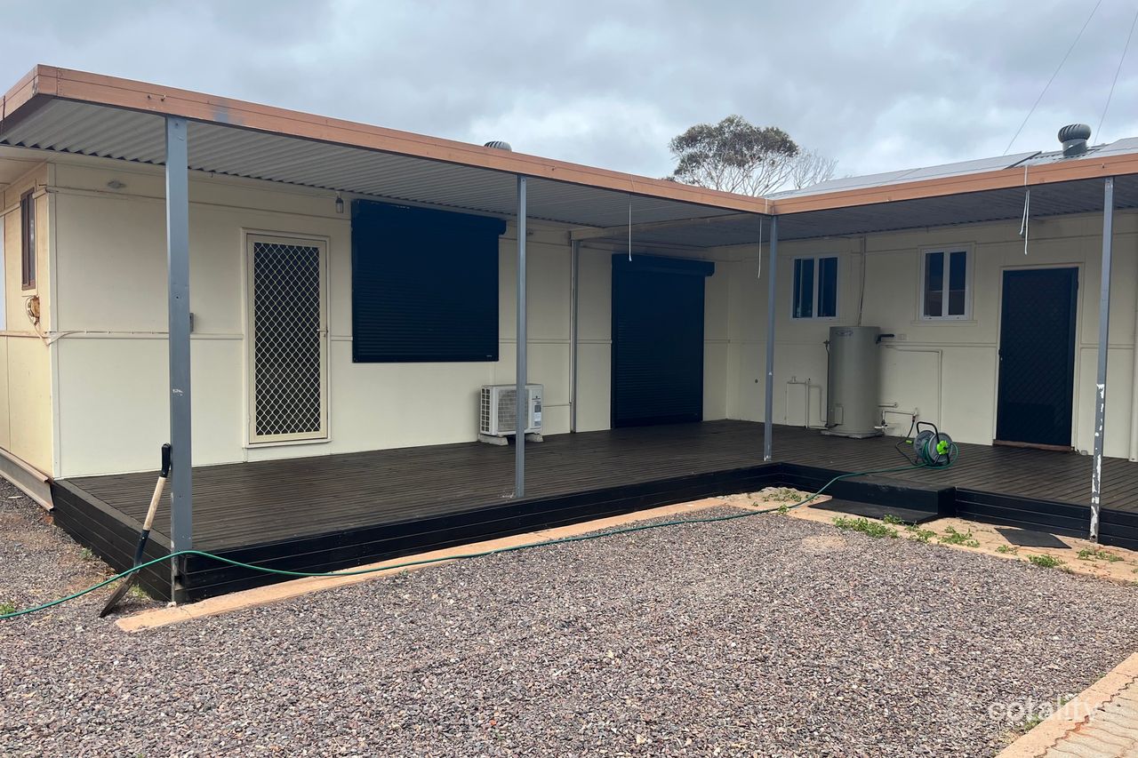 36 Head St, Whyalla Stuart, SA 5608