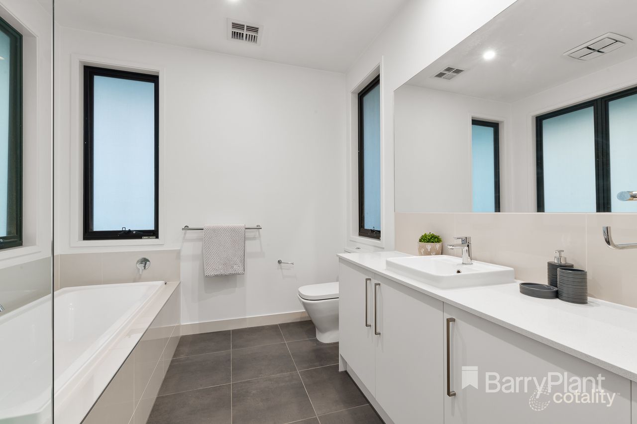 1/3 Ralph St, Blackburn South, VIC 3130