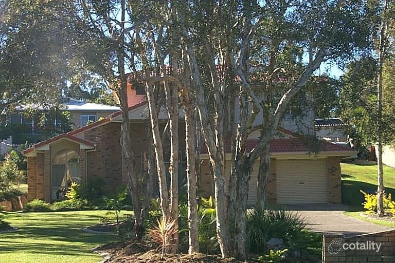 7 Lexington Dr, Little Mountain, QLD 4551