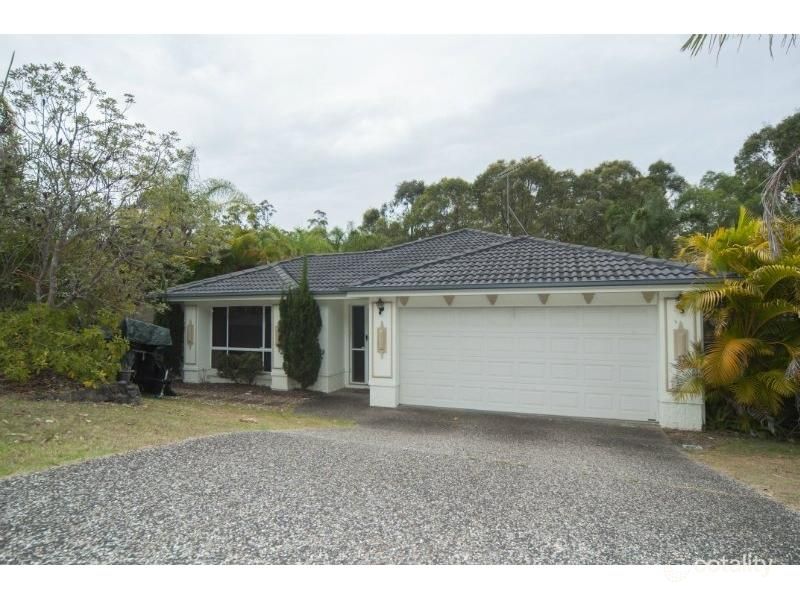 20 Davis Cup Ct, Oxenford, QLD 4210
