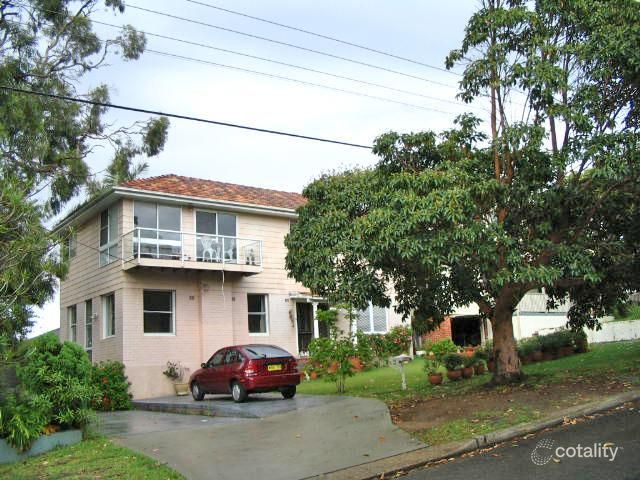 16 Kirra Rd, Allambie Heights, NSW 2100