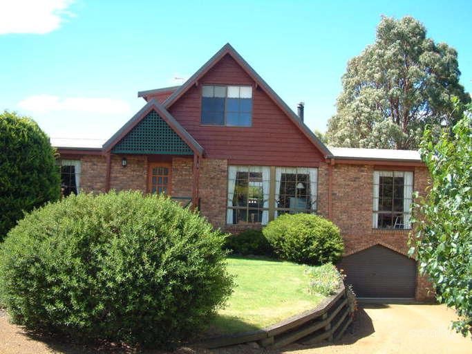 9 Schaw St, Richmond, TAS 7025