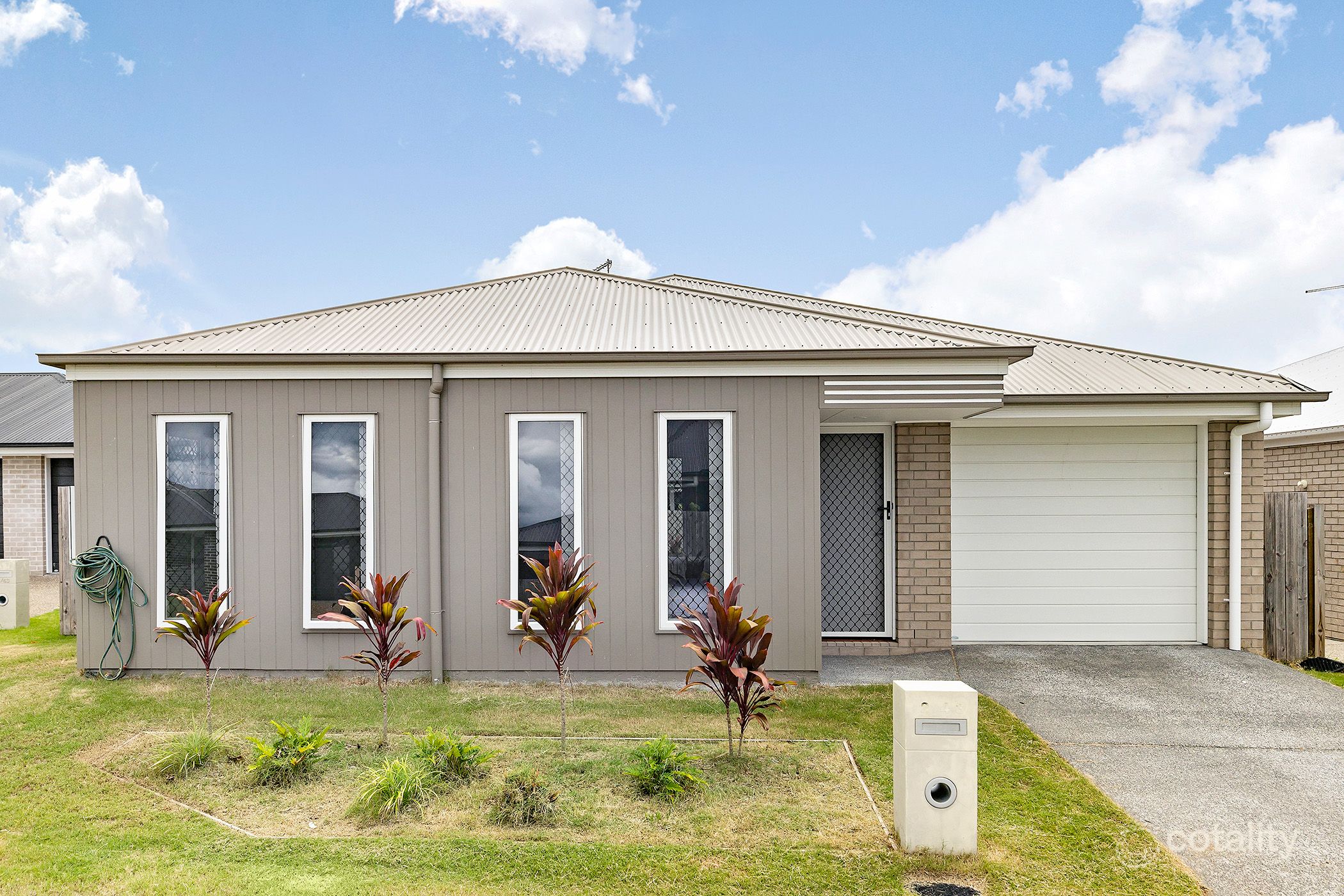 2/43 Rosella St, Loganlea, QLD 4131