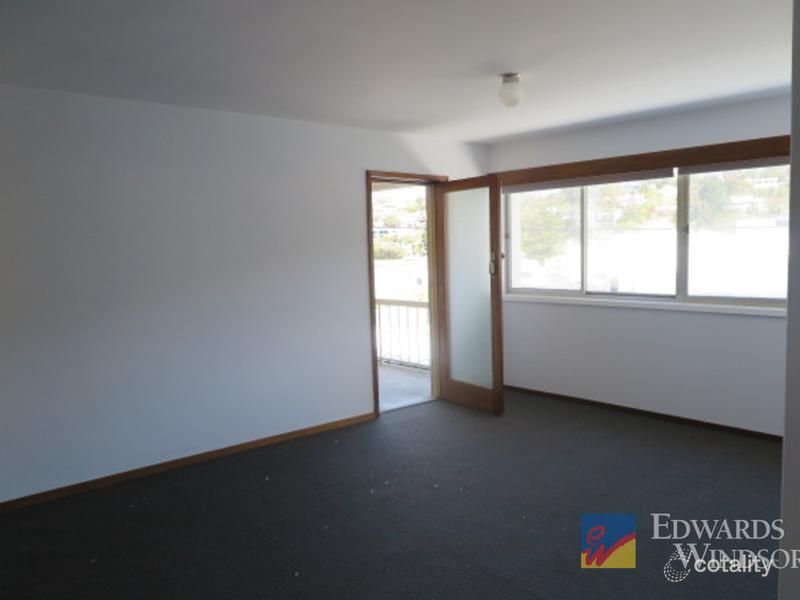 1/1 Beach Rd, Kingston Beach, TAS 7050