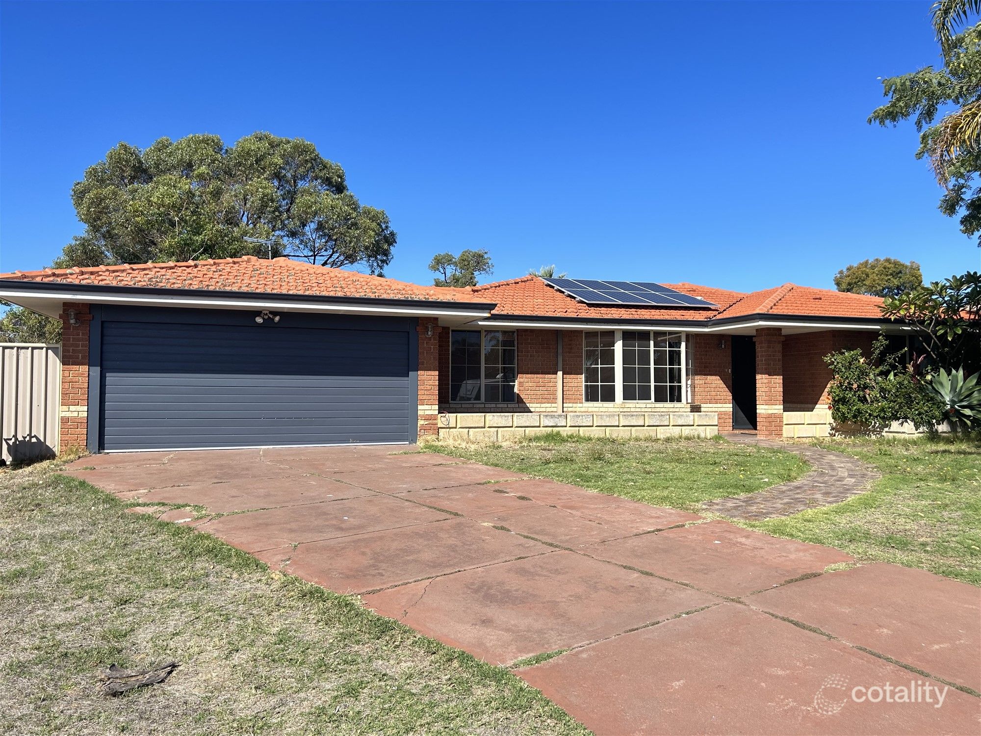 2 Legend Cres, Greenfields, WA 6210