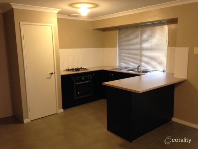 1 Vichy Cl, Piara Waters, WA 6112
