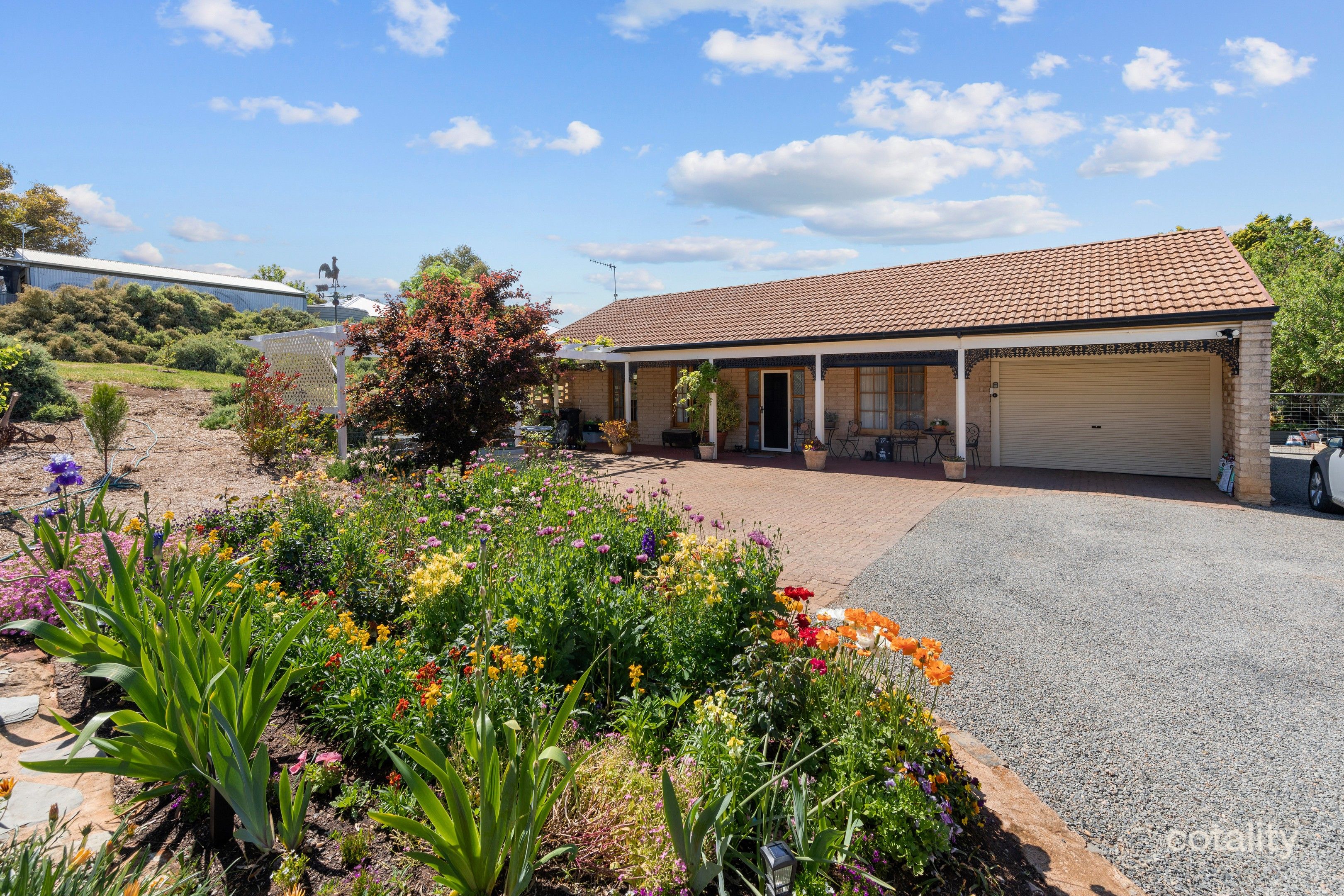 10 Bridge St E, Burra, SA 5417