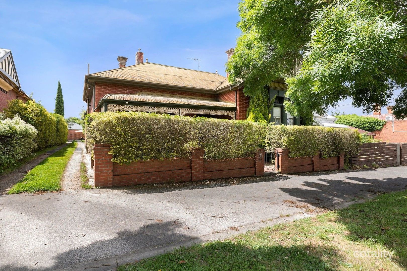 310 Lydiard St N, Soldiers Hill, VIC 3350