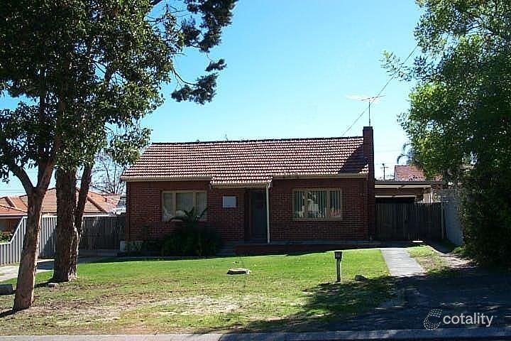 32 Montrose Way, Nollamara, WA 6061