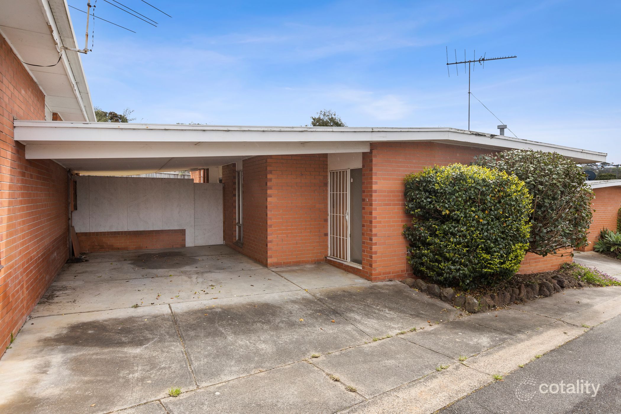 3/228 Roslyn Rd, Highton, VIC 3216
