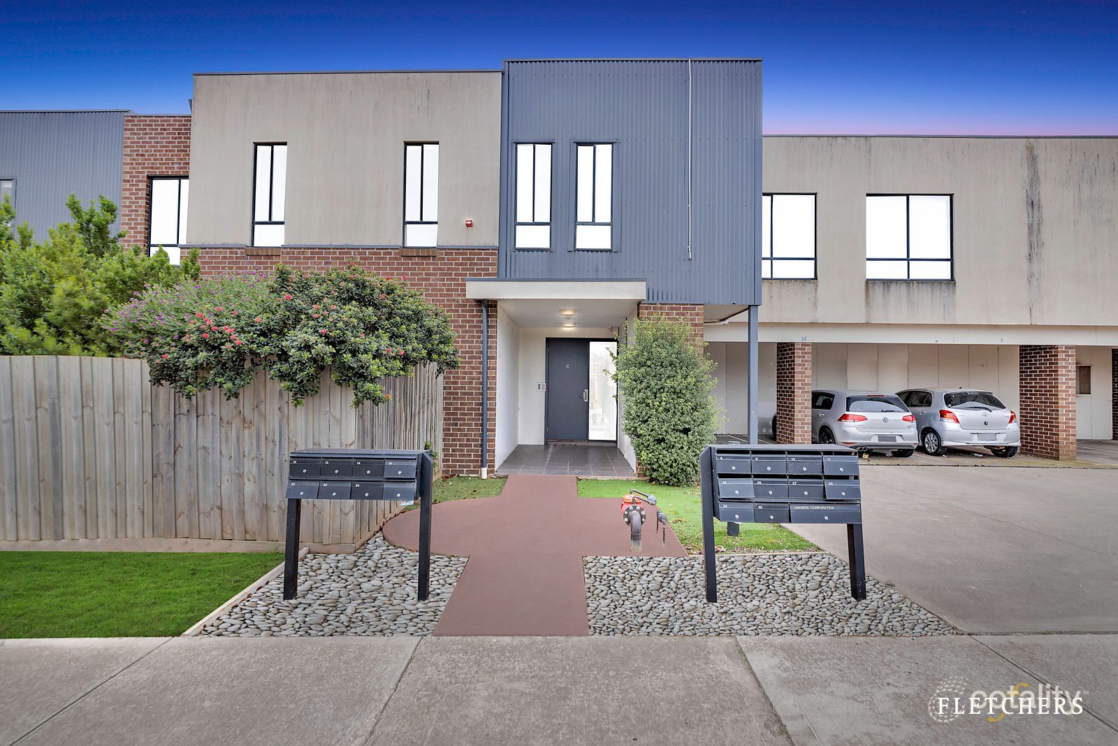 32/9 Petrea Pl, Harkness, VIC 3337