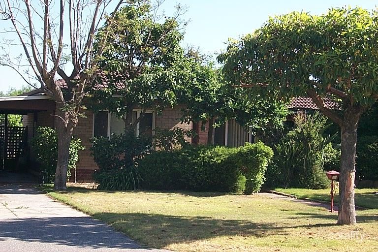 11 Drysdale St, Innaloo, WA 6018