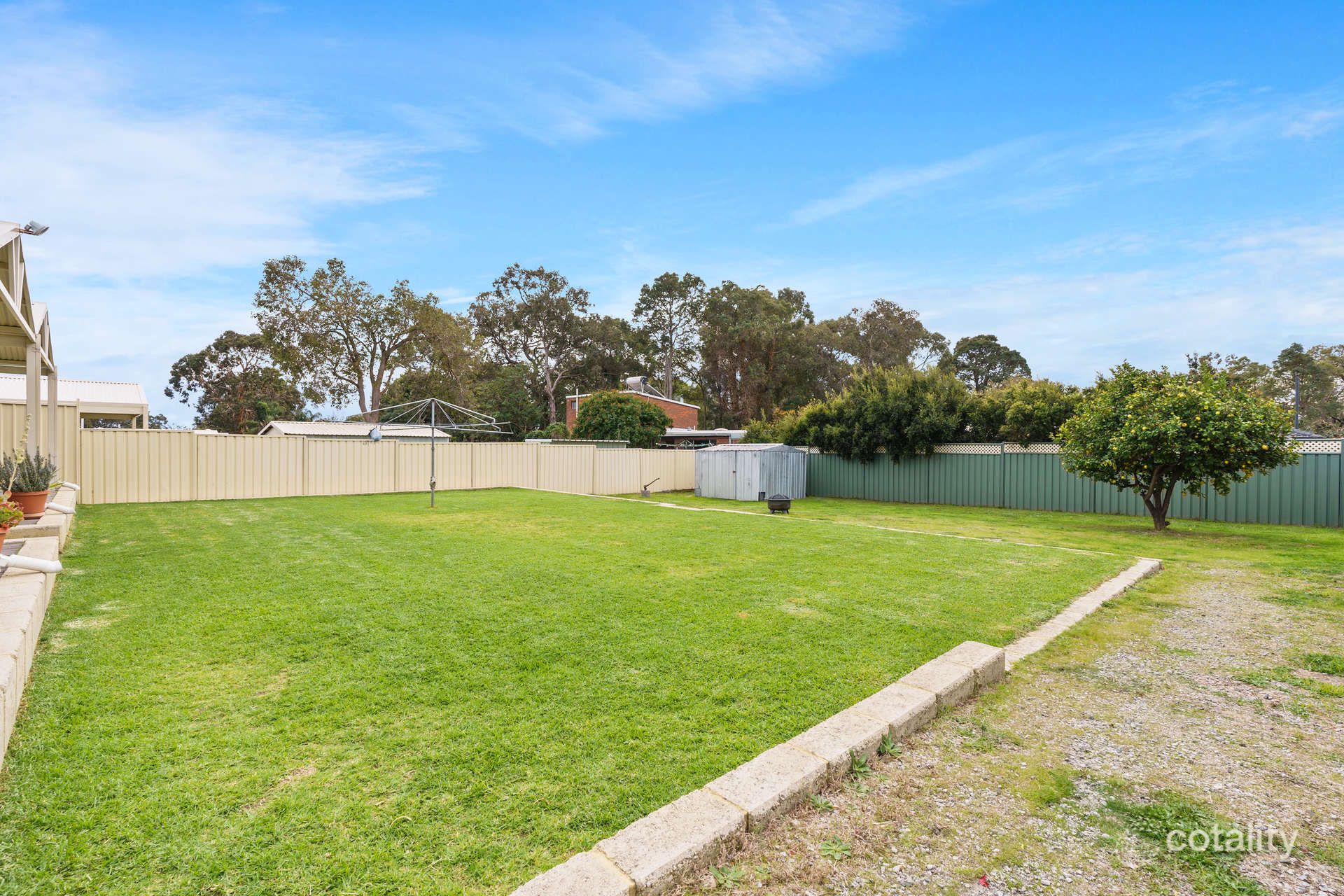 15 Shirley Rd, Walliston, WA 6076