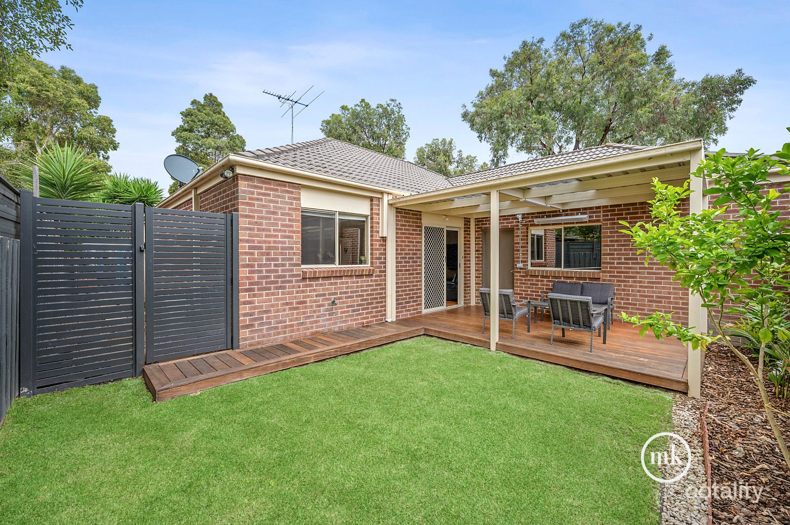 2 Solaire Way, South Morang, VIC 3752