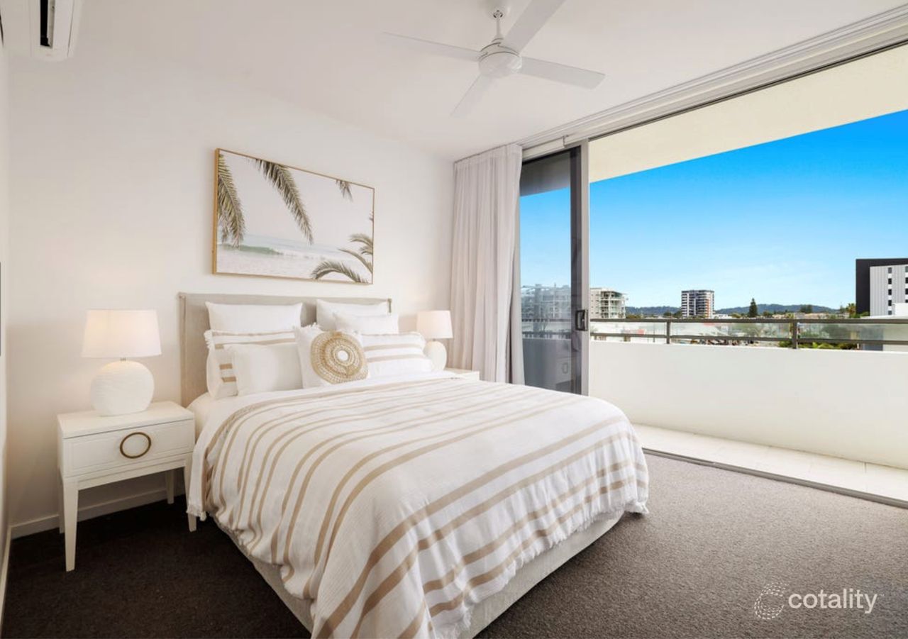 302/10 Third Ave, Palm Beach, QLD 4221
