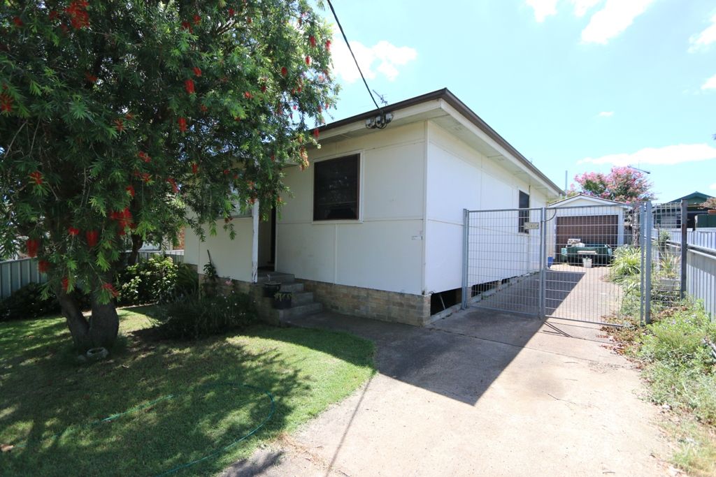 19 Second Ave, Rutherford, NSW 2320