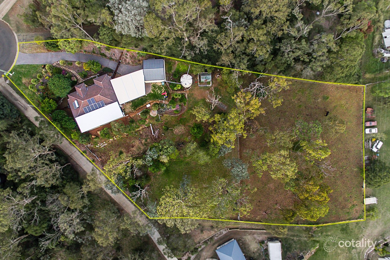 15 Hillview Ct, Top Camp, QLD 4350